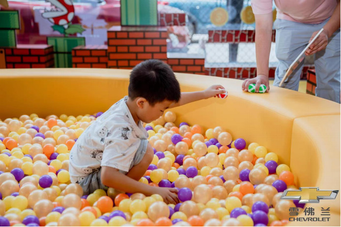 ����ͯ�У��ȡ�ѩ��������˽����ҳ��Ϸ�� ѩ����ͯȤ��ð���ɶ����Ͼ�����